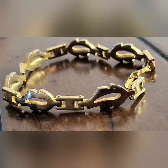 Vintage goldtone flat linked bracelet 8.25" - Picture 2 of 13